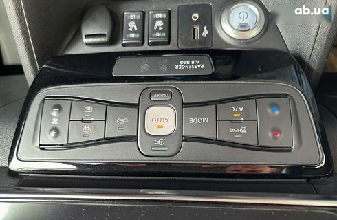 Nissan Leaf 2018 - фото 20