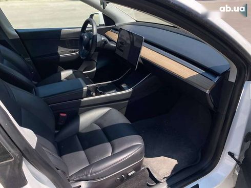 Tesla Model Y 2021 - фото 20
