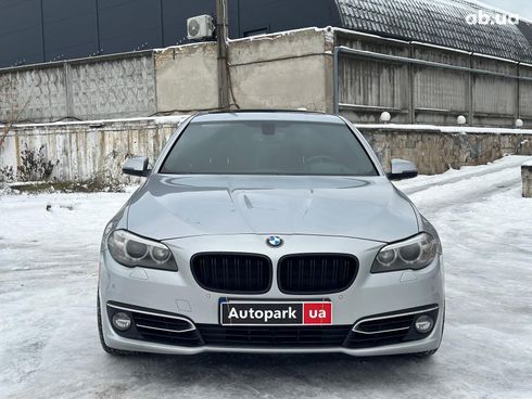 BMW 5 серия 2014 серый - фото 2