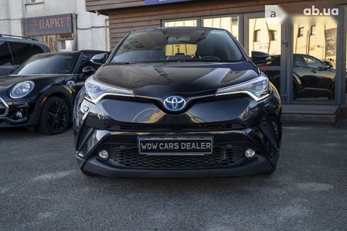 Toyota C-HR 2018 - фото 2