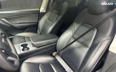 Tesla Model Y 2021 - фото 9