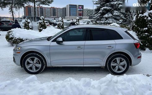 Audi Q5 2017 - фото 5
