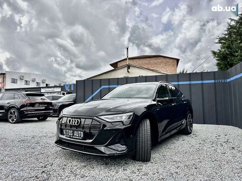 Audi E-Tron 2021 - фото 15