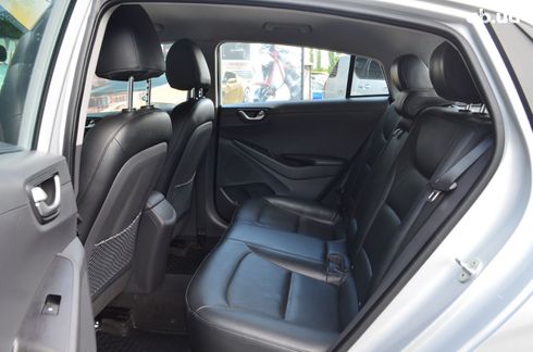 Hyundai IONIQ Electric 2019 серый - фото 17