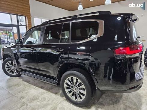 Toyota Land Cruiser 2022 - фото 26