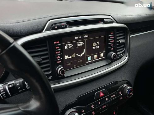 Kia Sorento 2015 - фото 11