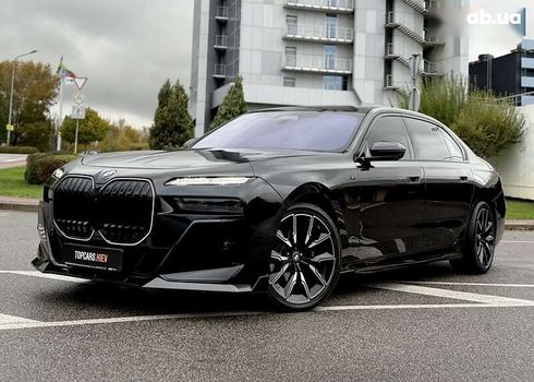 BMW 7 серия 2023 - фото 5