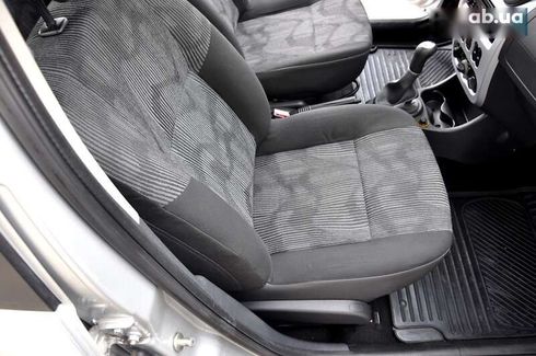 Dacia Sandero 2010 - фото 26