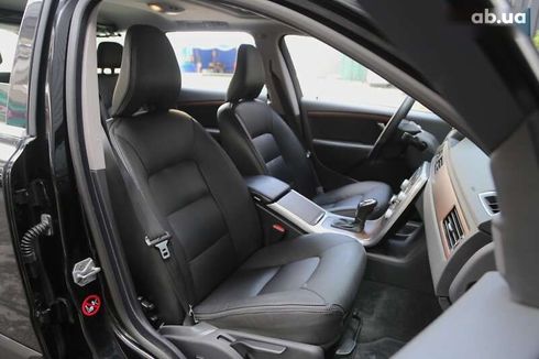 Volvo XC70 2016 - фото 12