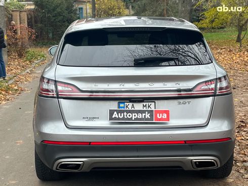 Lincoln Nautilus 2020 серый - фото 12