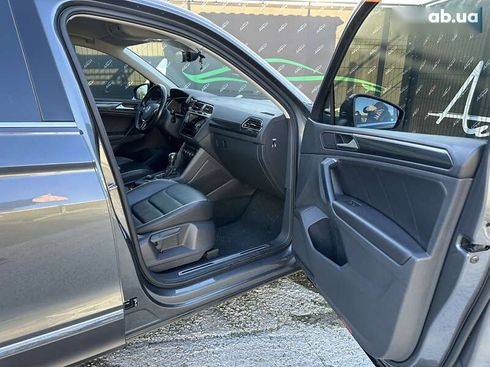 Volkswagen Tiguan 2020 - фото 25