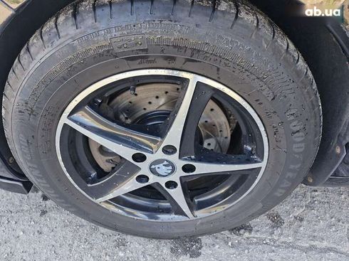 Skoda Superb 2010 - фото 8