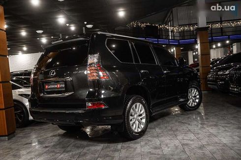 Lexus GX 2021 - фото 5