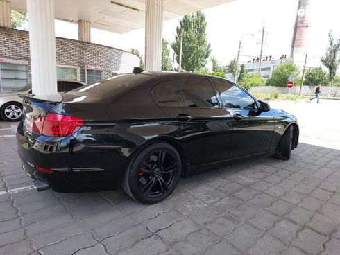 BMW 5 серия 2013 черный - фото 12