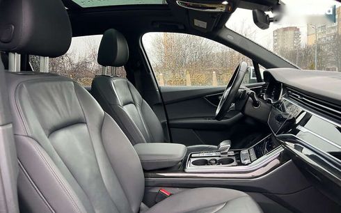 Audi Q7 2020 - фото 25