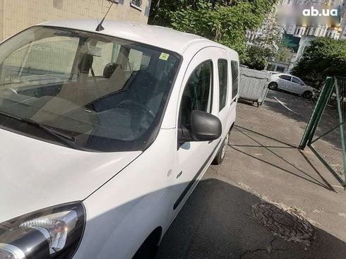 Renault Kangoo 2021 - фото 12