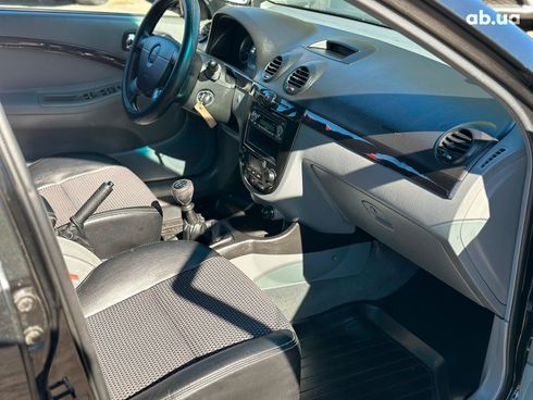 Chevrolet Lacetti 2008 черный - фото 65