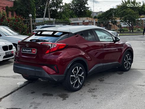 Toyota C-HR 2017 красный - фото 4