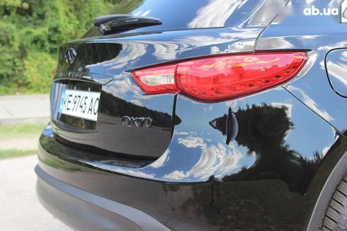 Infiniti QX70 2017 - фото 19