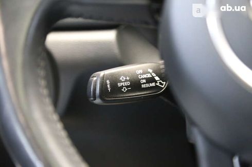 Audi Q3 2016 - фото 21
