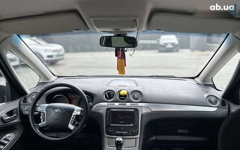 Ford Galaxy 2011 - фото 12