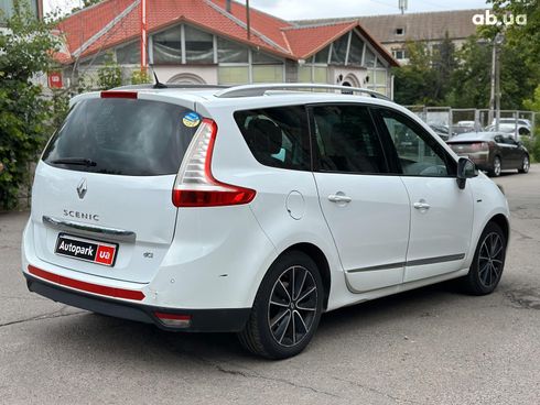 Renault Megane 2012 белый - фото 6