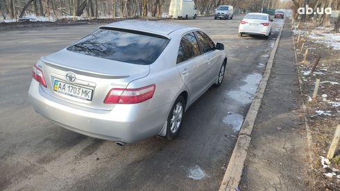 Toyota Camry 2008 серый - фото 5