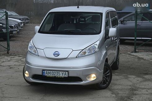 Nissan e-NV200 2015 - фото 11