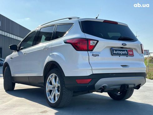 Ford Escape 2018 белый - фото 10