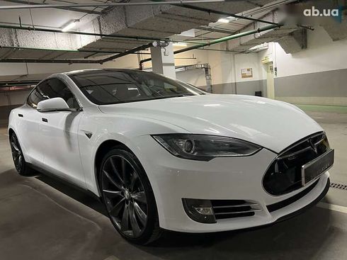 Tesla Model S 2013 - фото 2