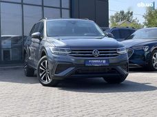 Продаж вживаних Volkswagen Tiguan 2023 року в Нововолинську - купити на Автобазарі