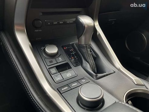 Lexus NX 2017 - фото 23