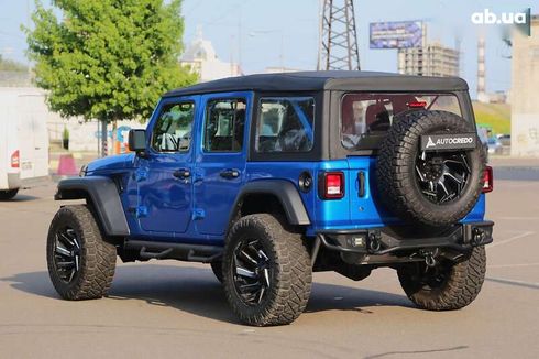 Jeep Wrangler 2022 - фото 15