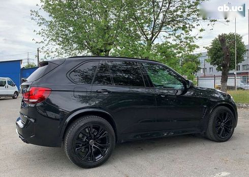 BMW X5 M 2016 - фото 25