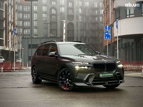 BMW X7 2023 - фото 2