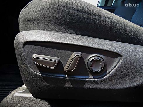 Toyota RAV4 2022 - фото 10