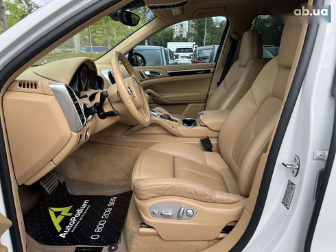 Porsche Cayenne 2014 - фото 21