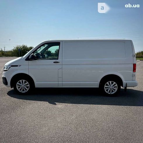 Volkswagen Transporter 2019 - фото 6