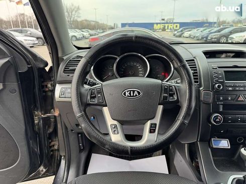 Kia Sorento 2012 - фото 17