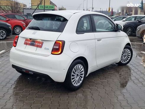 Fiat 500E 2023 - фото 3