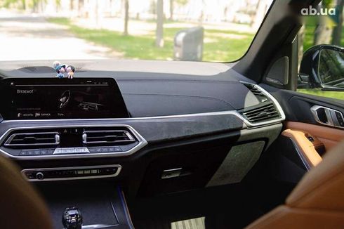BMW X5 2022 - фото 29