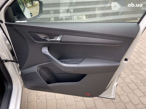 Skoda Karoq 2022 - фото 20