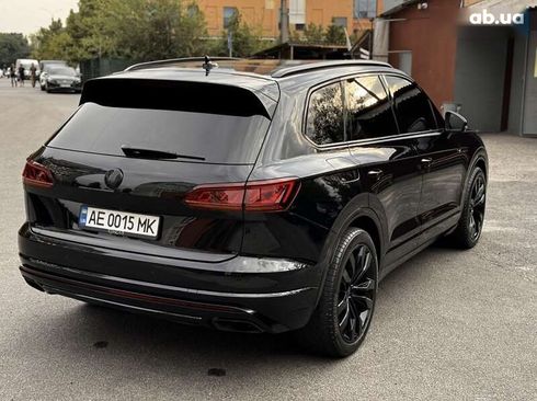 Volkswagen Touareg 2022 - фото 7