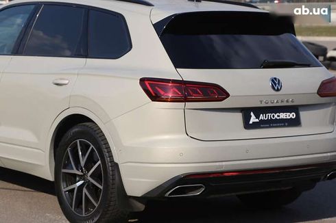 Volkswagen Touareg 2023 - фото 8
