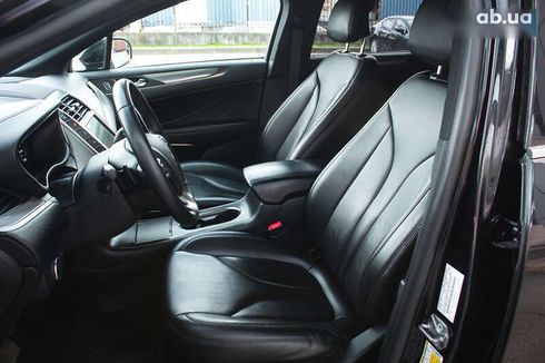 Lincoln MKC 2018 - фото 13
