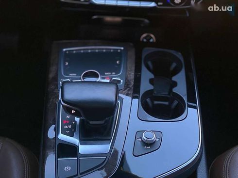 Audi Q7 2016 - фото 15