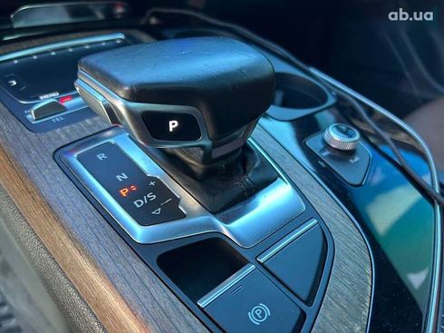 Audi Q7 2016 - фото 23