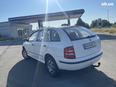 Skoda Fabia 2002 белый - фото 18