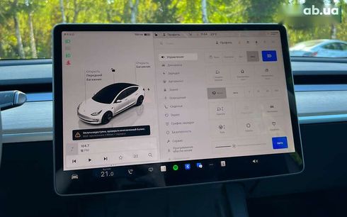 Tesla Model 3 2022 - фото 23