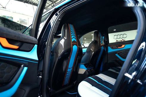 Audi rs6 2020 - фото 16